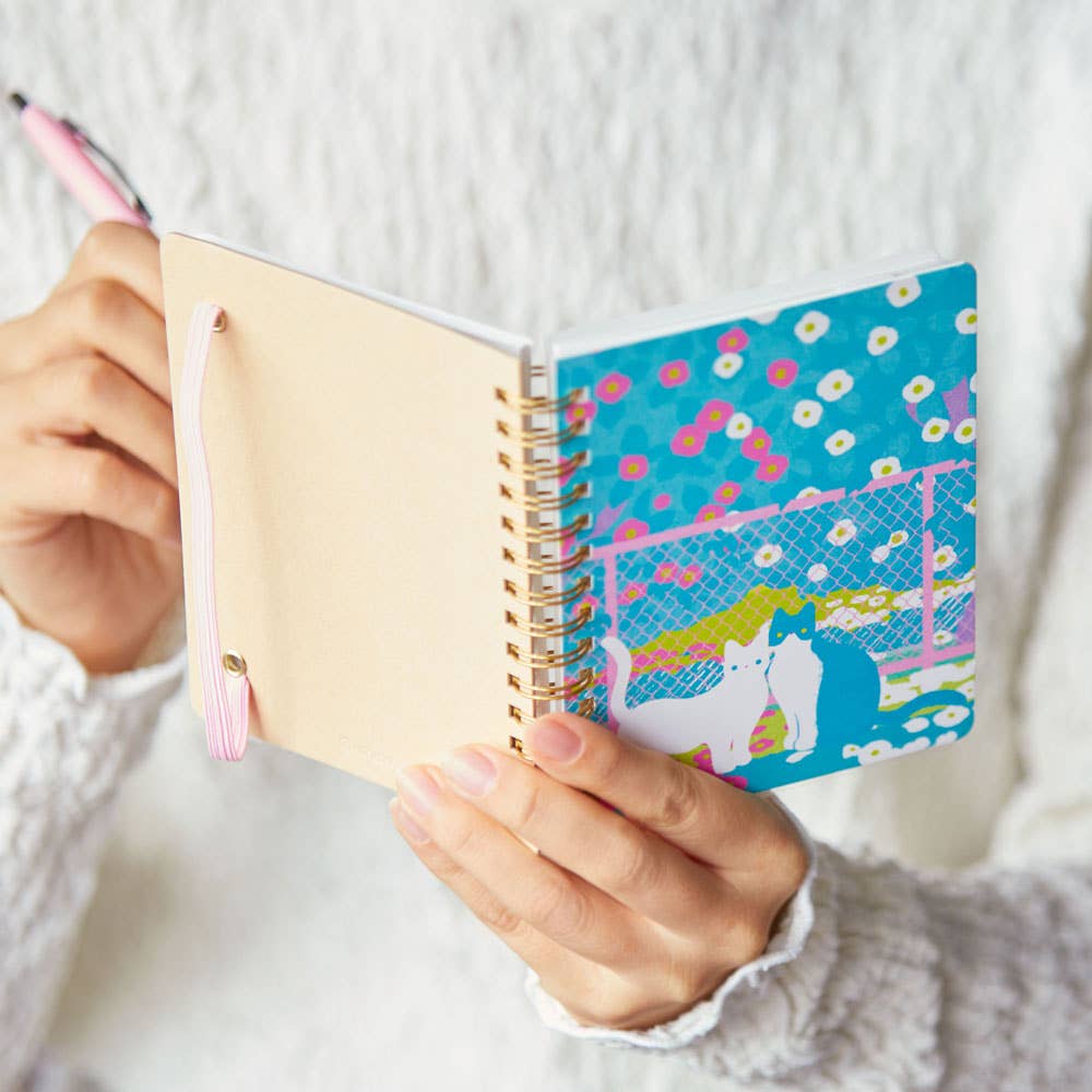 HITOTOKI NOTE Ring Notebook -Comic size-