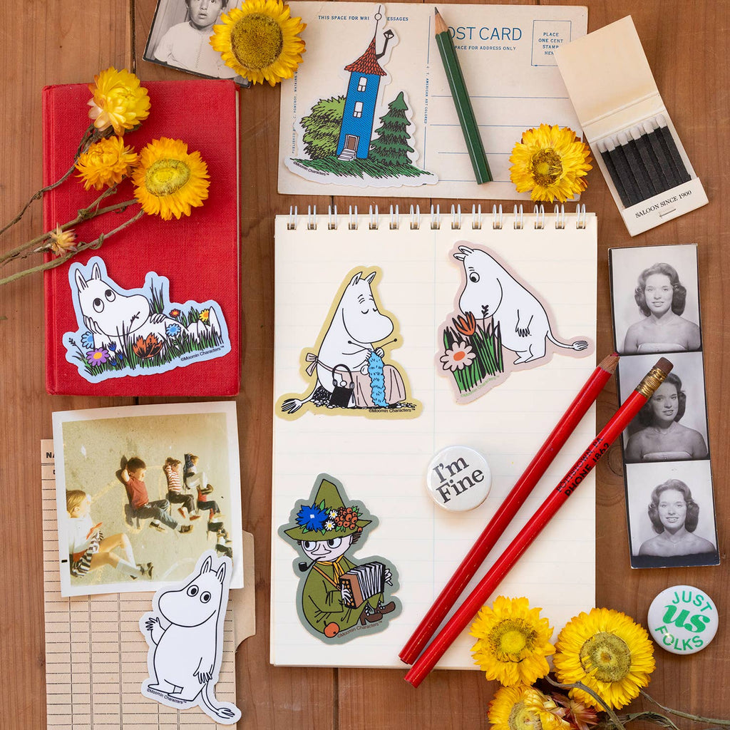 3P4 x Moomin® - Moomintroll Floral Field Sticker