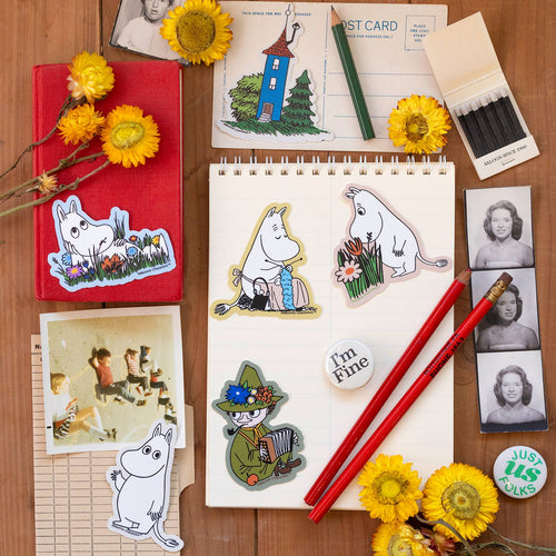 3P4 x Moomin® - Moomintroll Floral Field Sticker