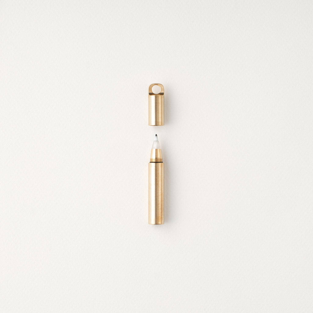 The Field Mouse – refillable travel pen