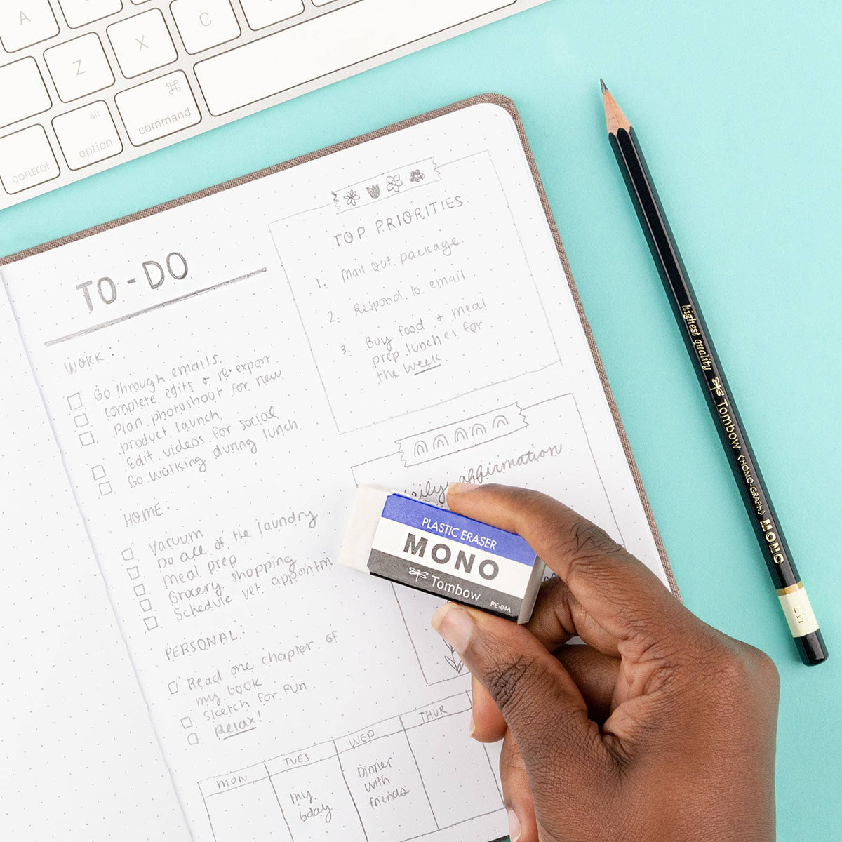 MONO Eraser: Medium - 30PC Display Box