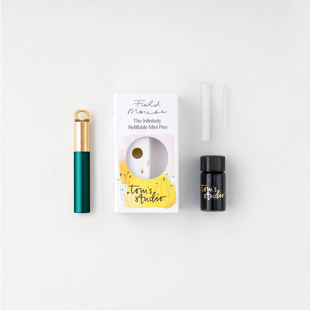 The Field Mouse – refillable travel pen
