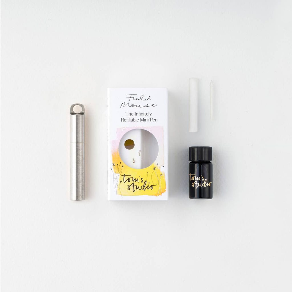 The Field Mouse – refillable travel pen