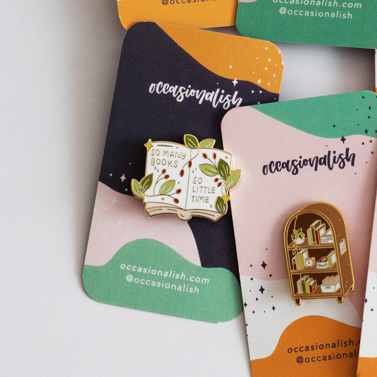 So Many Books Enamel Pin