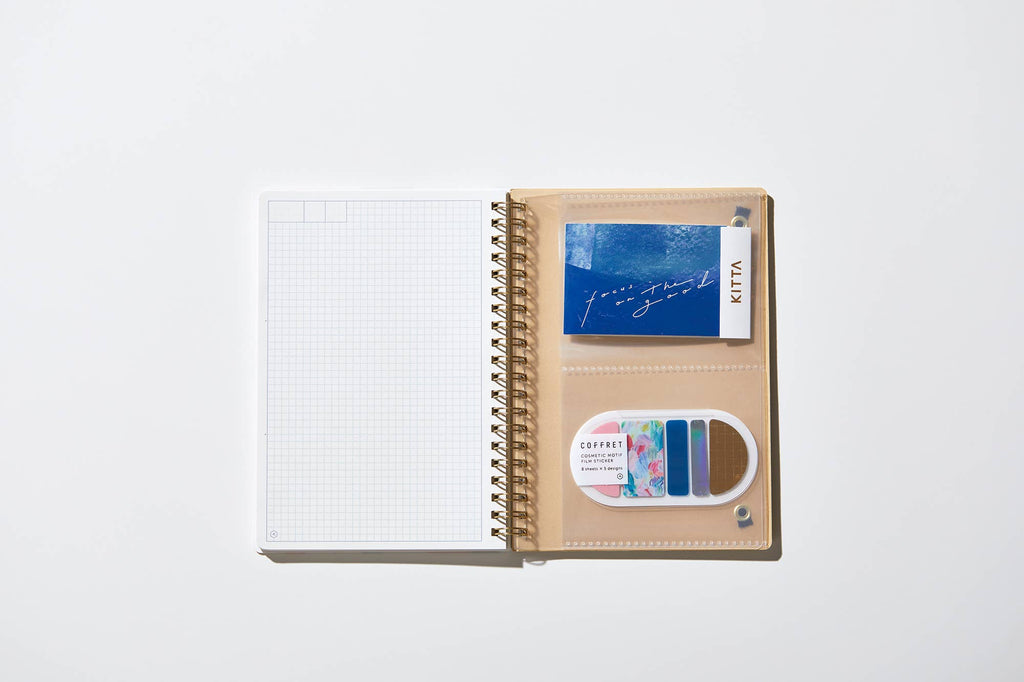 HITOTOKI NOTE Ring Notebook -Comic size-