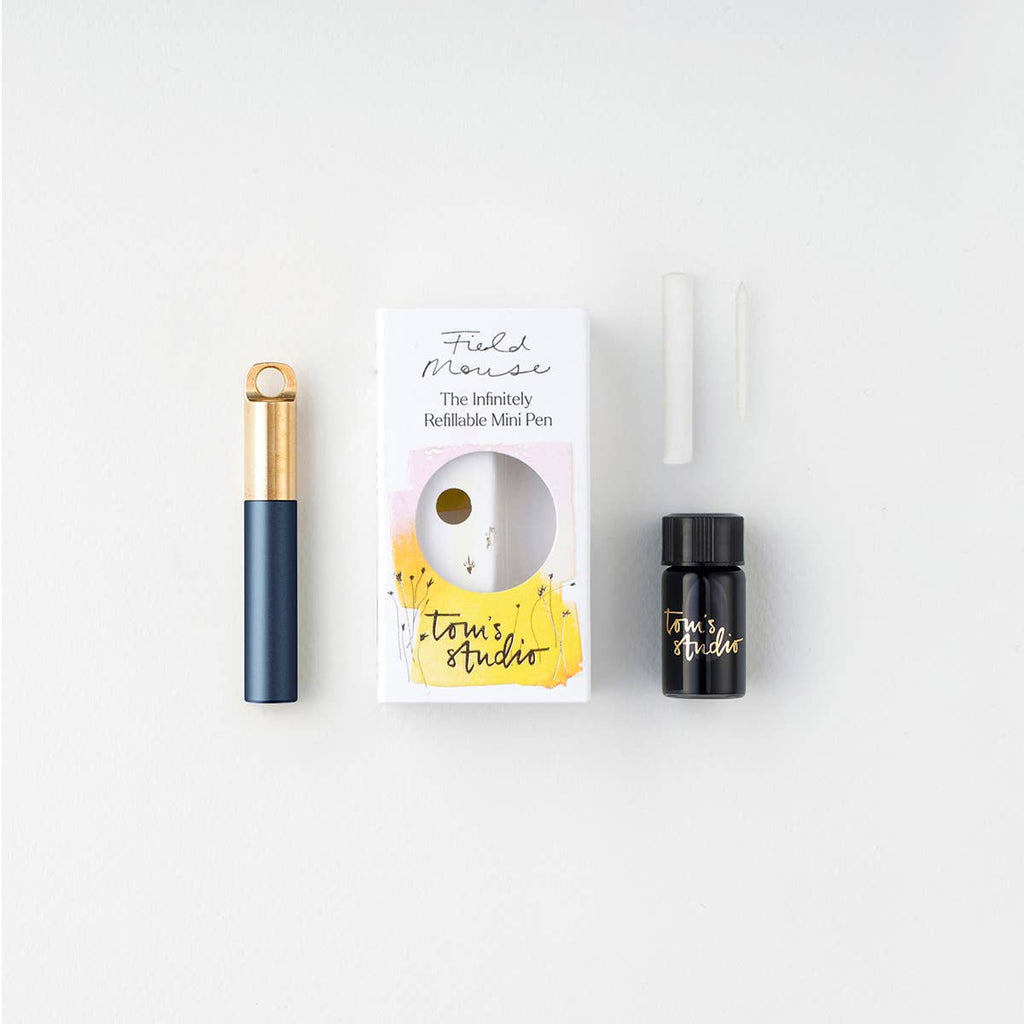 The Field Mouse – refillable travel pen